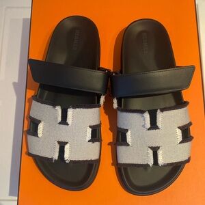 Hermes Chypre Sandals New in Box Women’s 40 dust bag